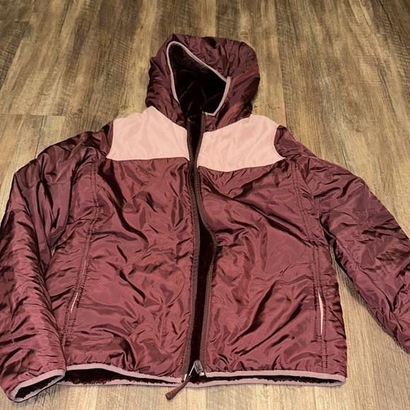 Abercrombie and Fitch Women’s Reversible Fur Coat size M Beautiful! - Picture 8 of 9